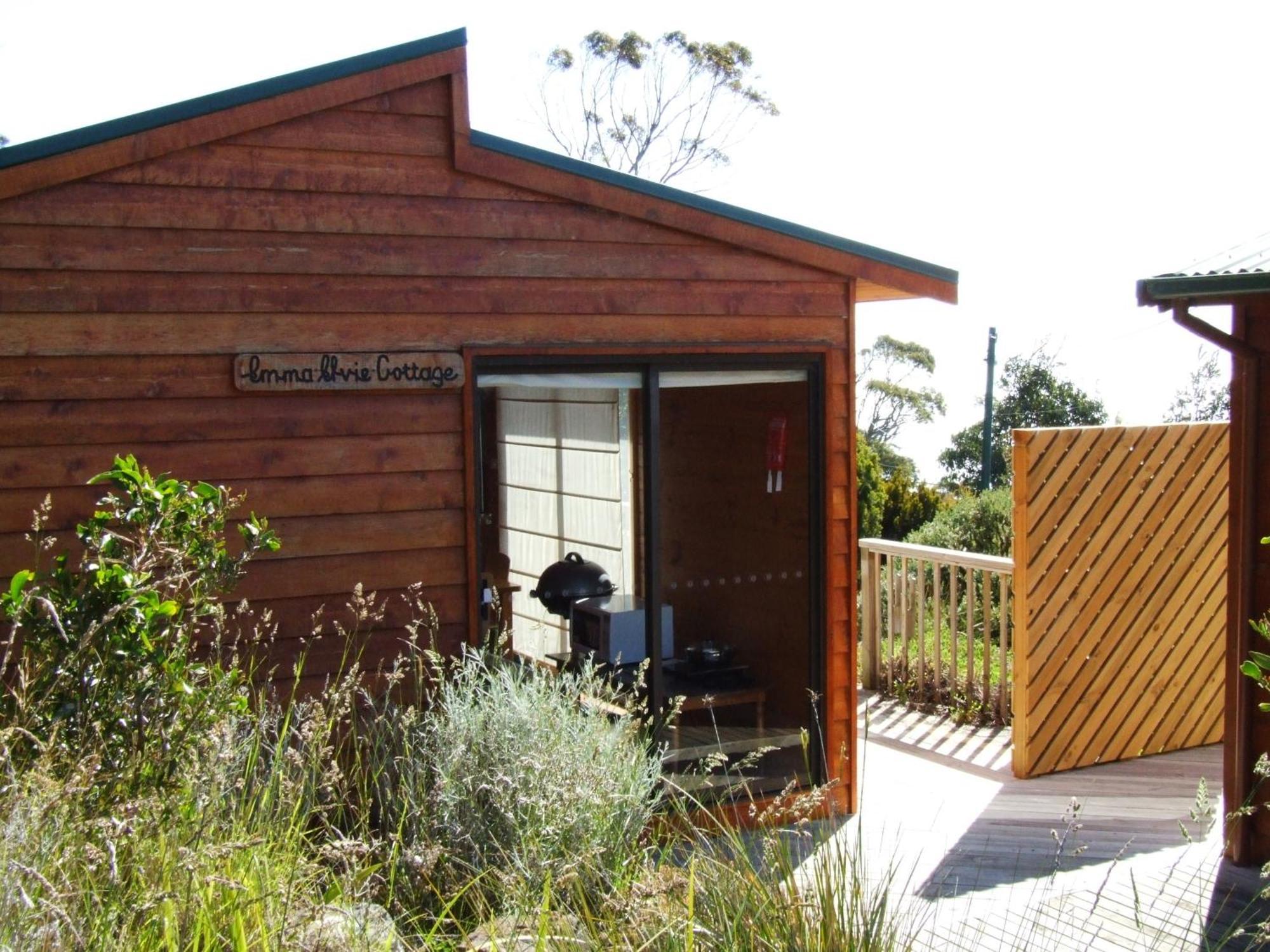Bruny Island Escapes And Hotel Bruny Alonnah Exterior photo