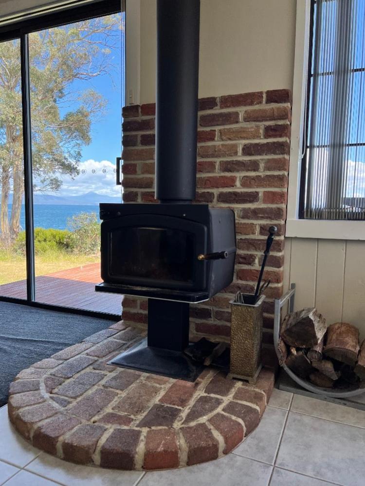 Bruny Island Escapes And Hotel Bruny Alonnah Exterior photo