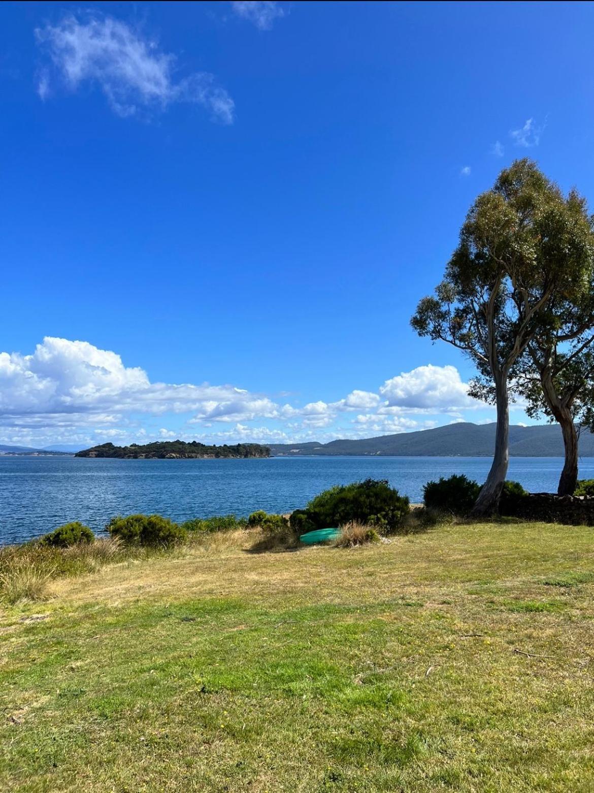 Bruny Island Escapes And Hotel Bruny Alonnah Exterior photo