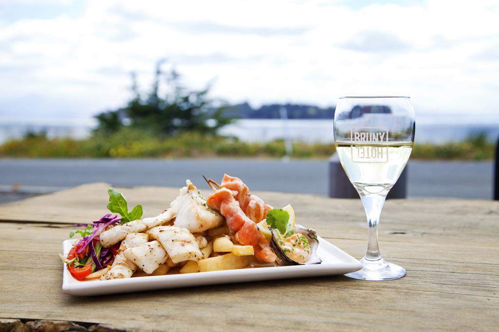 Bruny Island Escapes And Hotel Bruny Alonnah Exterior photo